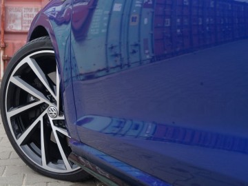 Volkswagen Golf R 2,0 TSI 310 KM DSG7 4Motion &ndash; Więcej Golfa w Golfie